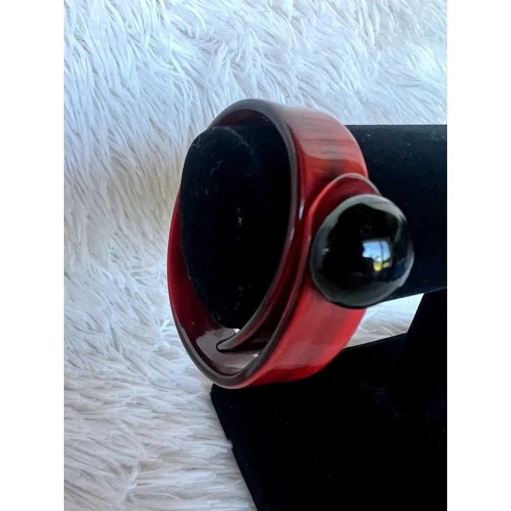 Vintage Lucite Bracelet Cherry Red Petite Small Wrist Mod Artwear Mid‎ Century